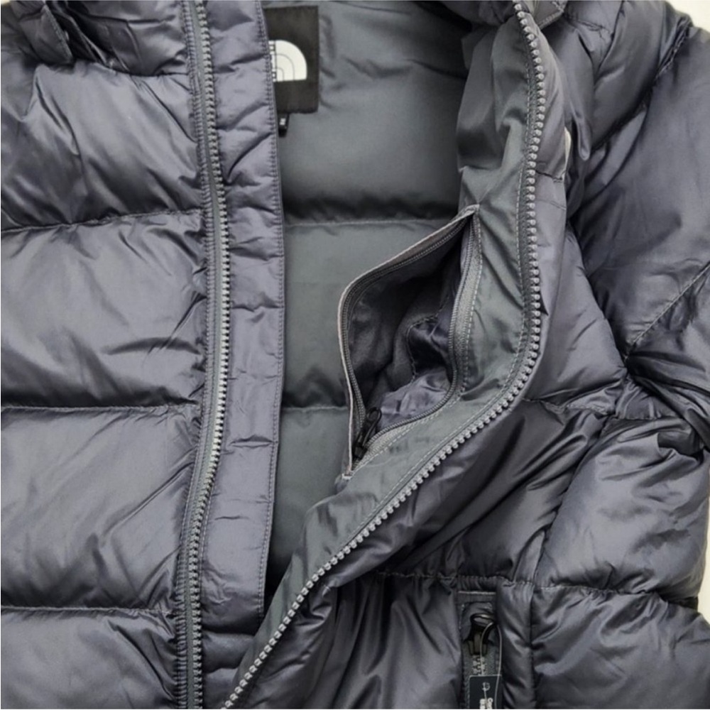 The North Face Metropolis Parka III - Picture 8 of 9